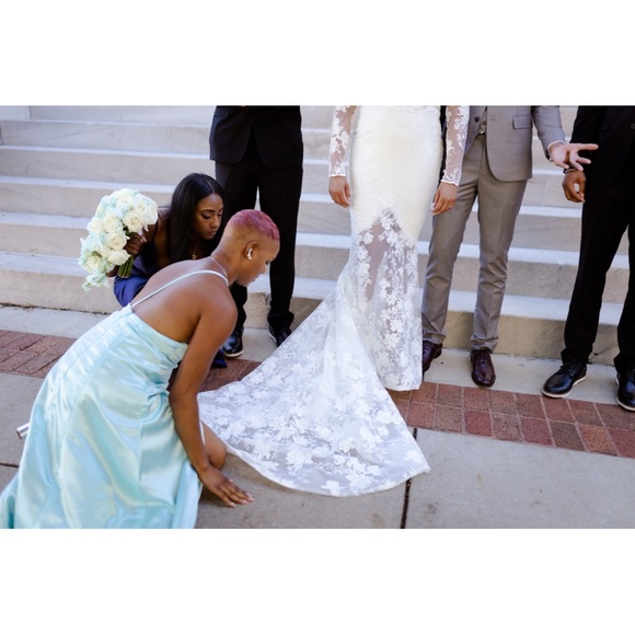 Nicole Spose label/street size US 18/US 10 A line V neck and back style COA2084 - Picture 8 of 8